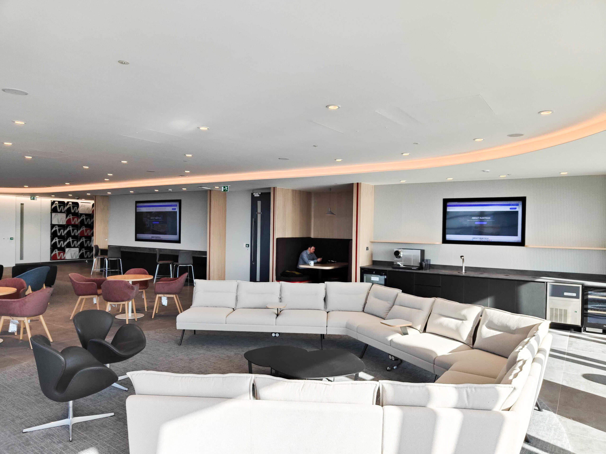 Runtech AV Integrator