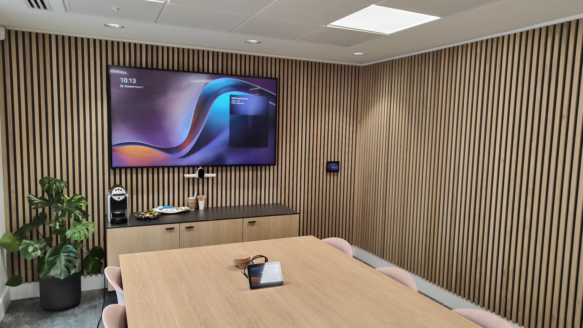 Large boardroom meeting room installation by Runtech Group, London and UK, Video conferencing installation